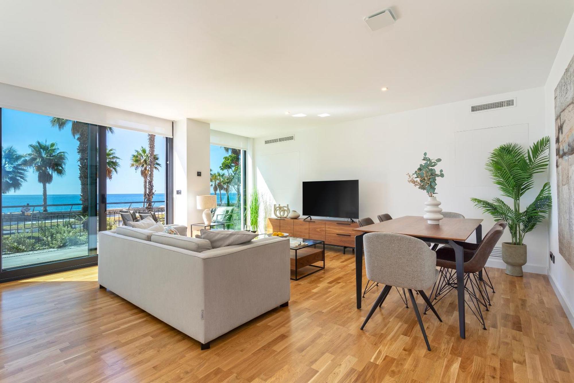 Malagueta Beach Front Luxury Apartment By Rent Me Málaga Kültér fotó