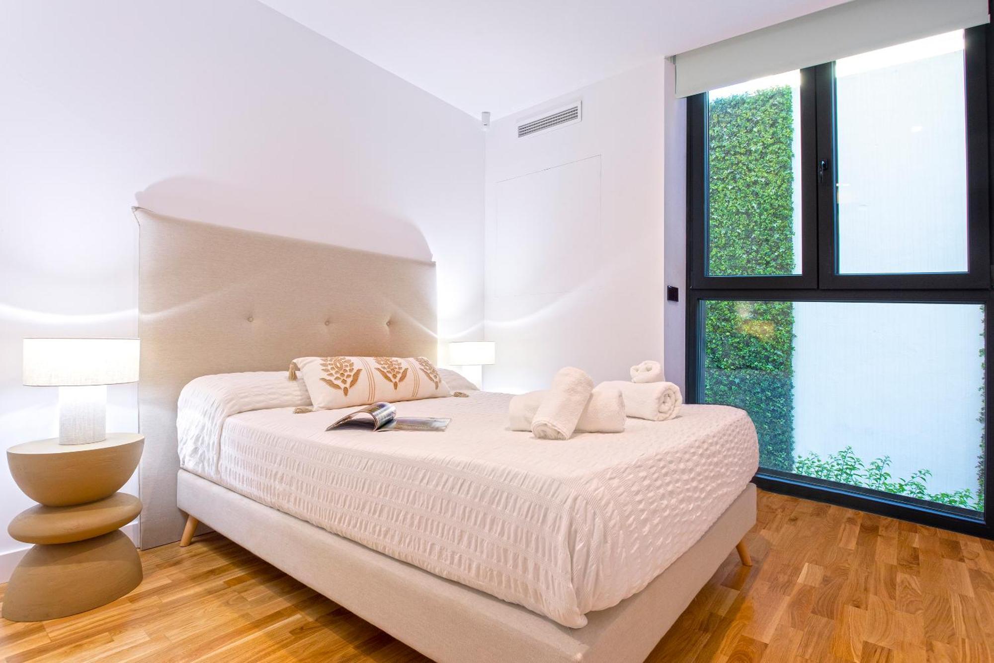 Malagueta Beach Front Luxury Apartment By Rent Me Málaga Kültér fotó