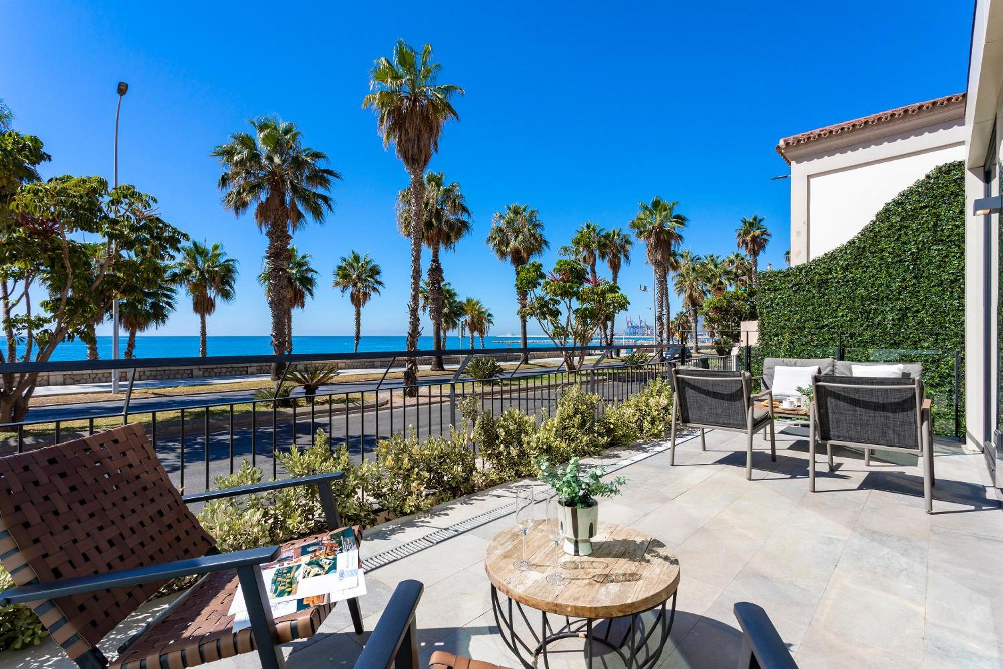 Malagueta Beach Front Luxury Apartment By Rent Me Málaga Kültér fotó